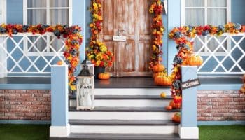 15 Festive Front Porch Fall Decor Ideas You’ll Love