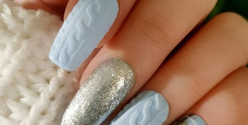 Sweater Weather Nails