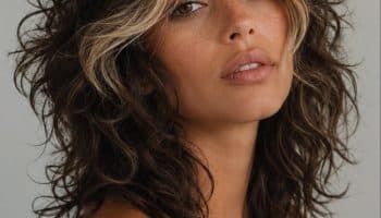 12 Curly Wolf Cuts That Actually Work on Curly Hair (Most Don't) (7)